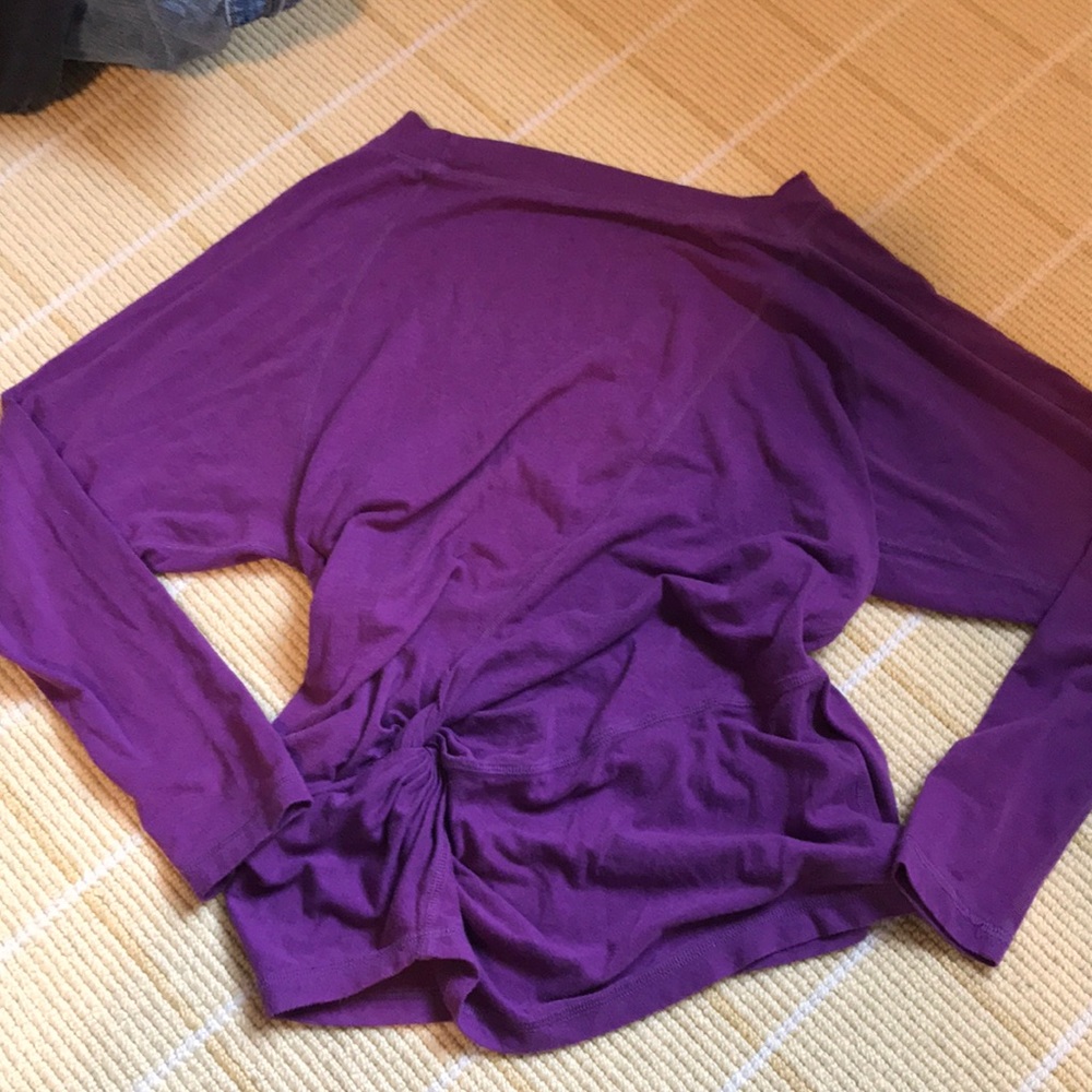 Purple top with open back and knot on front S/M